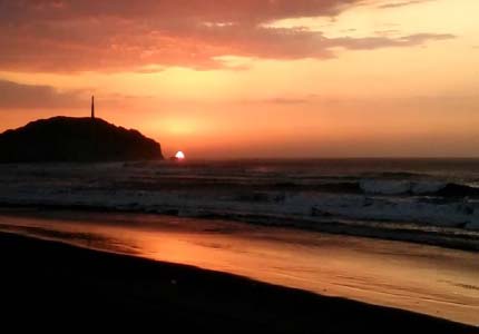 Talara - Viajar a Talara es descubrir un punto clave del norte del Perú, famoso por su cercanía a playas como Lobitos, Cabo Blanco y Punta Balcones. Si buscas pasajes de bus a Talara con un servicio confiable, ITTSABUS te ofrece transporte interprovincial en Perú con buses modernos, asientos reclinables, con climatización ideal y conductores profesionales que garantizan tu seguridad en cada kilómetro. Nuestro terminal terrestre en Talara está estratégicamente ubicado para facilitar el acceso a zonas hoteleras, el centro de la ciudad y las principales rutas hacia la costa. Reserva hoy tus pasajes de bus a Talara y viaja con la comodidad y puntualidad de ITTSABUS, líderes en el transporte de pasajeros en Perú.
